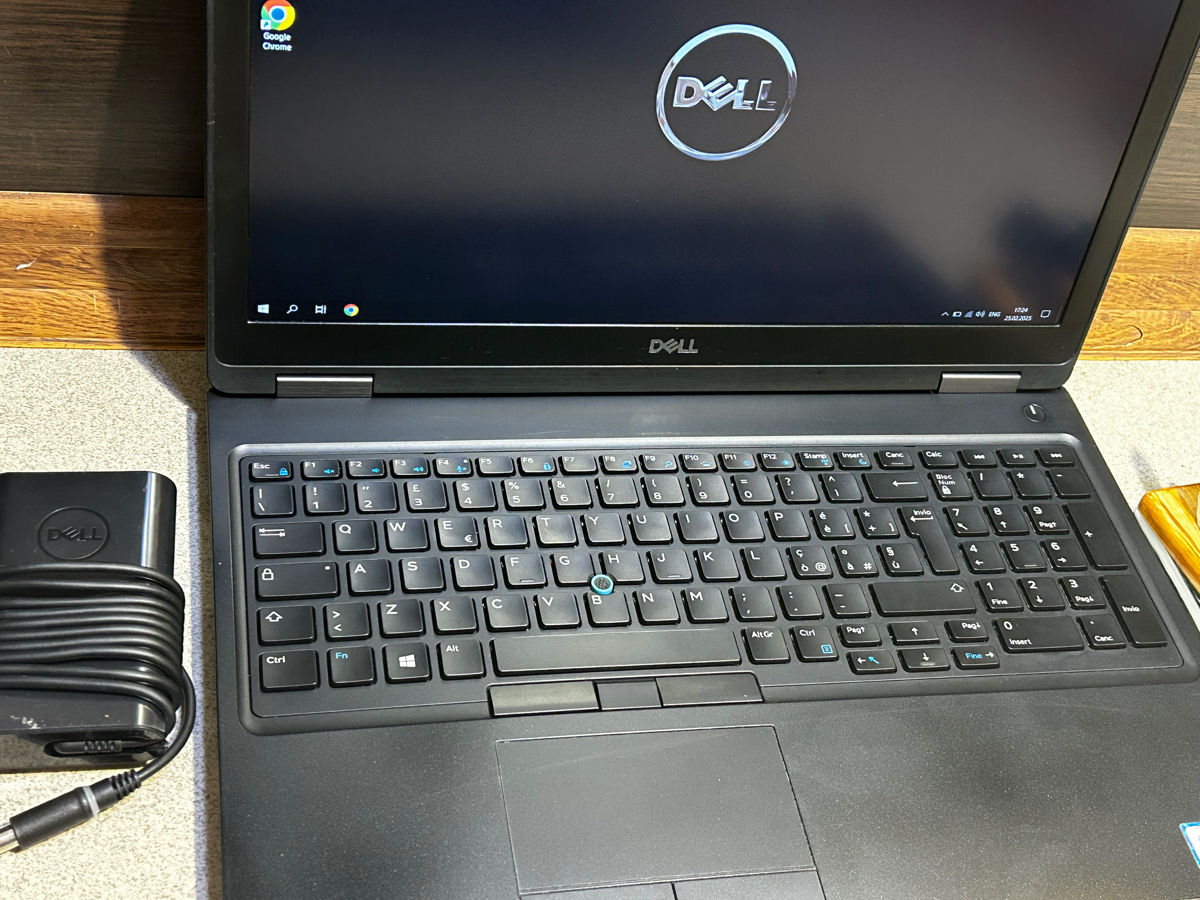 Dell Latitude 5590